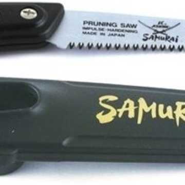 SAMURAI Χειροπρίονο με ευθεία λάμα λεπτής οδόντωσης 18cm και θήκη GSF-180-SH