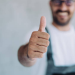 Οδηγός Επιβίωσης: Πώς να επιλέξεις Εργαλεία & Μηχανήματα χωρίς να... 