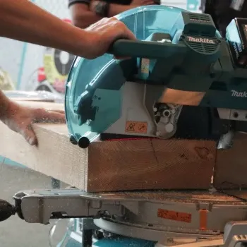 Makita Δισκοπρίονο Πάγκου Ράντιαλ για ξύλο 350mm BL Motor AWS Solo DLS211ZU