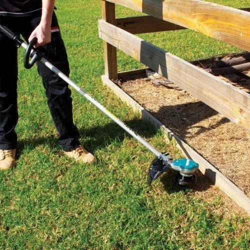 Makita Χορτοκοπτικό Μπαταρίας Χειρός DUR368LZ 