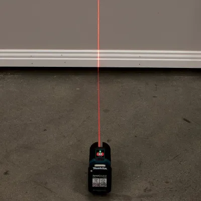MAKITA ΓΡΑΜΜΙΚΟ LASER 2ΓΡΑΜΜΩΝ 10.8V ΚΟΚΚΙΝΟ SK105DZ