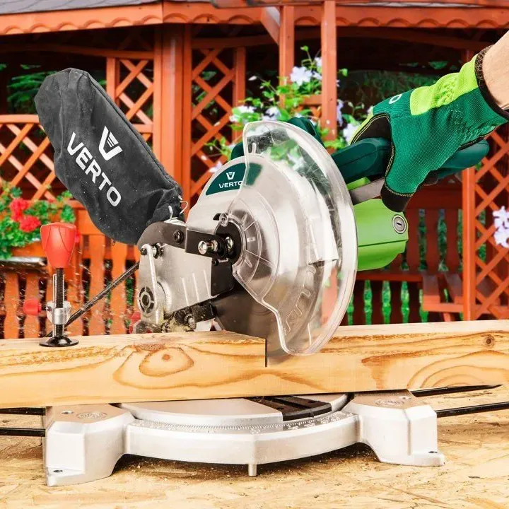 VERTO Φαλτσοπρίονο 1200W 210mm 52G206