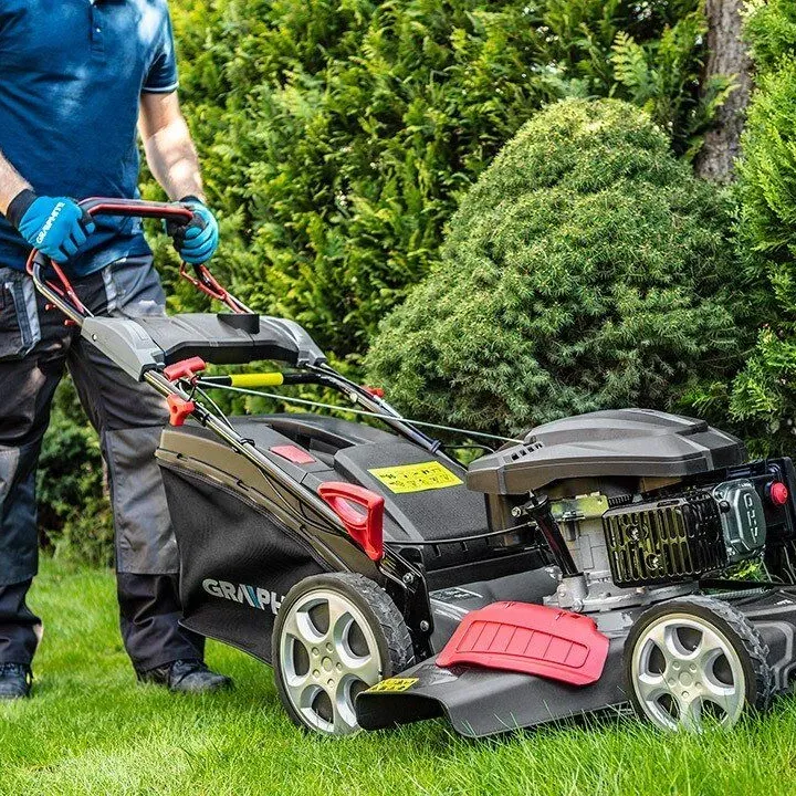 GRAPHITE Μηχανή Γκαζόν Βενζίνης Αυτοκινούμενη 3,0KW 52G672