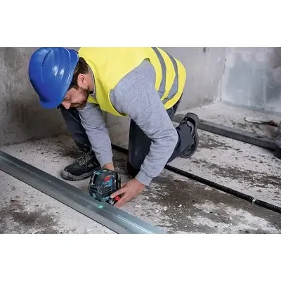 BOSCH GCL 2-50 G PROFESSIONAL ΛΕΪΖΕΡ ΓΡΑΜΜΩΝ ΜΕ ΒΑΣΗ RM 10 SOLO 0601066M00