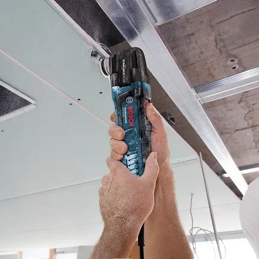 BOSCH GOP 30-28 ΠΟΛΥΕΡΓΑΛΕΙΟ MULTI - CUTTER 300 WATT 0601237000