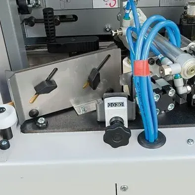 VIRUTEX EB 140PLC PRE-MIL Μηχανή Συγκόλλησης Περιθωρίων 