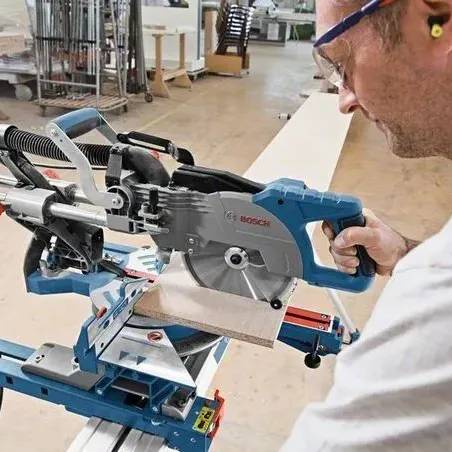 BOSCH Σταθερό φαλτσοπρίονο Radial GCM 8 SJL 0601B19100
