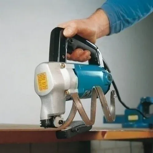 MAKITA JS3200 ΛΑΜΑΡΙΝΟΨΑΛΙΔΟ