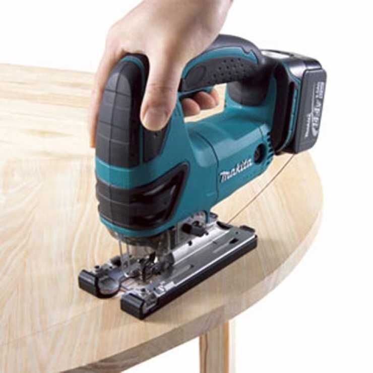 MAKITA BJV140RFE 